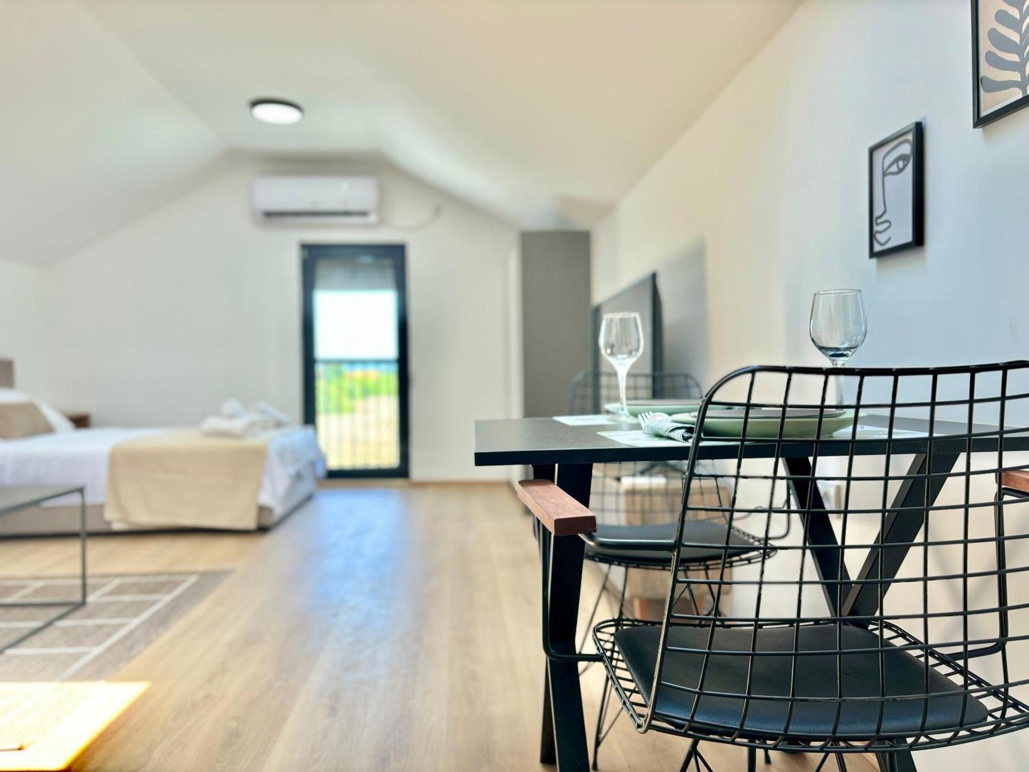 Promo Apartment