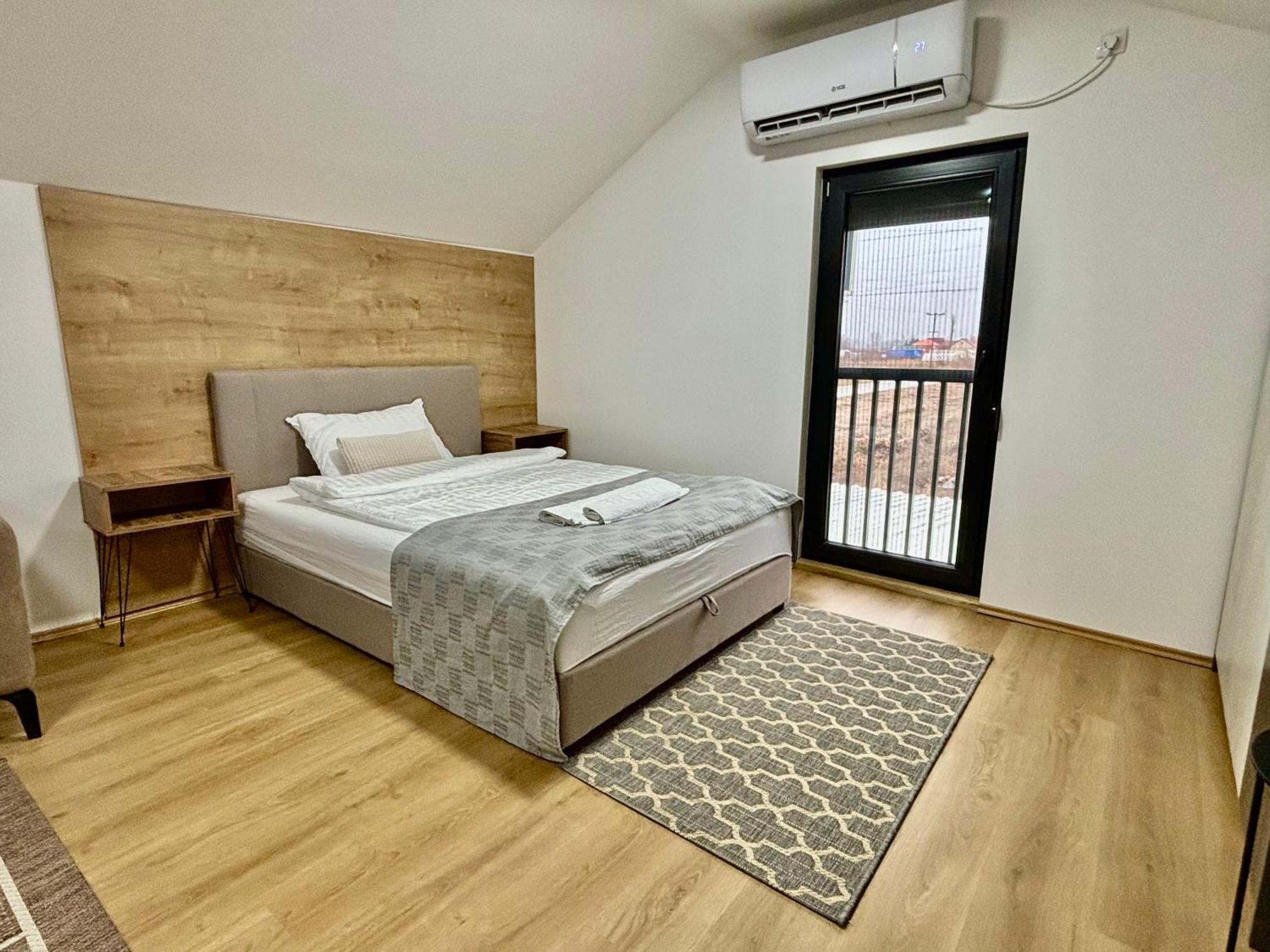 Promo Apartment